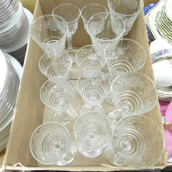 14 ASST. WINE GLASSES H.200mm