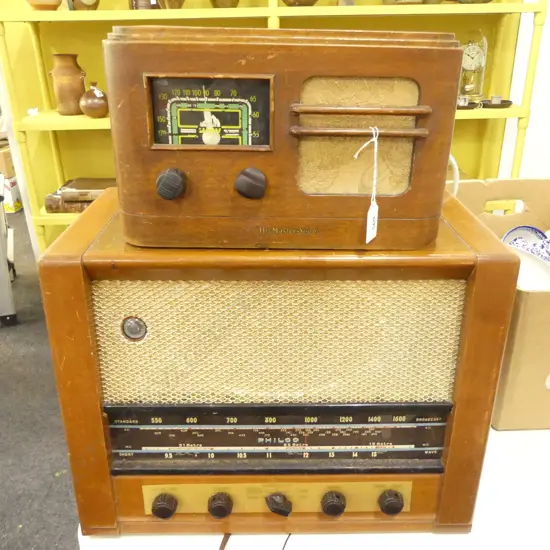 2 VINTAGE RADIOS W.315, 460mm