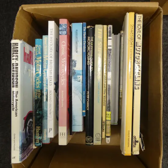 BOOKS; CLASSIC MOTORCYCLES