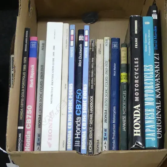 BOOKS; HONDA MOTORCYCLES