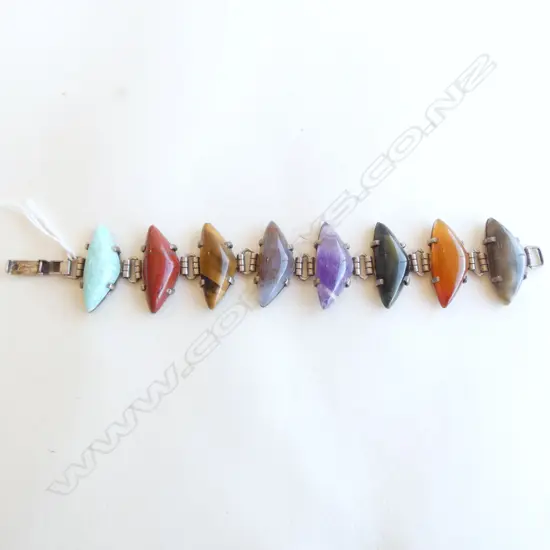 RETRO SILVER & TRIANGULAR VARIOUS GEM SET BRACELET