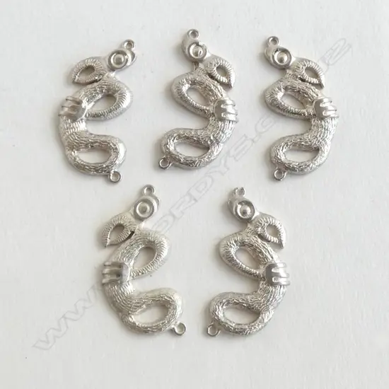 5 SILVER RUSSELL MURPHY PENDANTS /LINKS