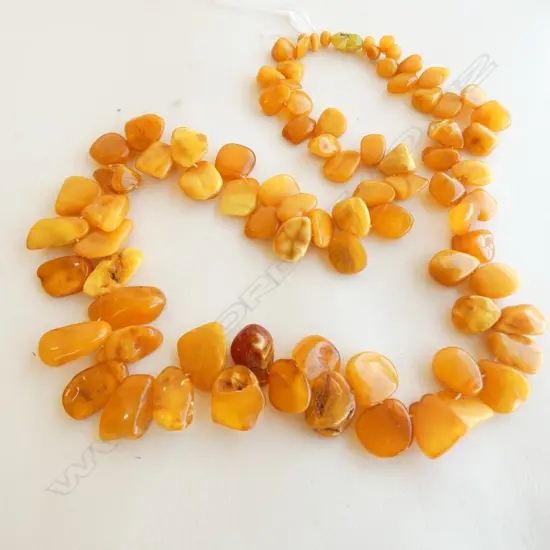 LONG BUTTERSCOTCH AMBER CHIP NECKLACE L.640mm