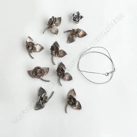 ASST STAMPED MEXICO SILVER ROSES , SILVER ROSE PENDANT APROX. 64grms