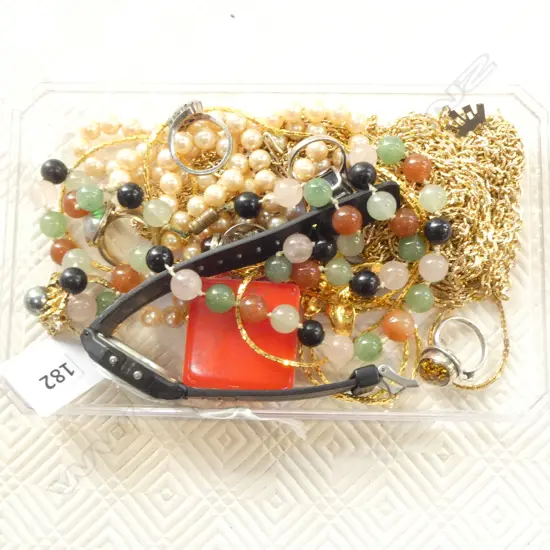 COLLECTION COSTUME JEWELLERY: AGATE NECKLACE + GOLD PLATE CHAINS ETC + GEM SET RINGS + WATCH ETC