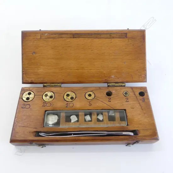 BOXED SET VINTAGE BRASS CHEMIST WEIGHTS (2 missing)