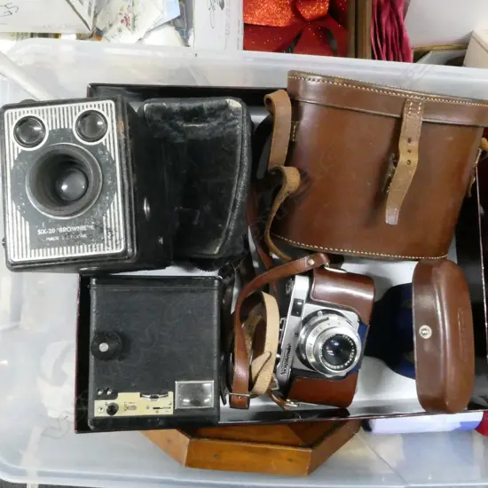 VINTAGE CAMERAS