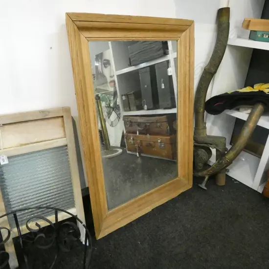 LG MIRROR, WOODEN FRAME 950x685mm