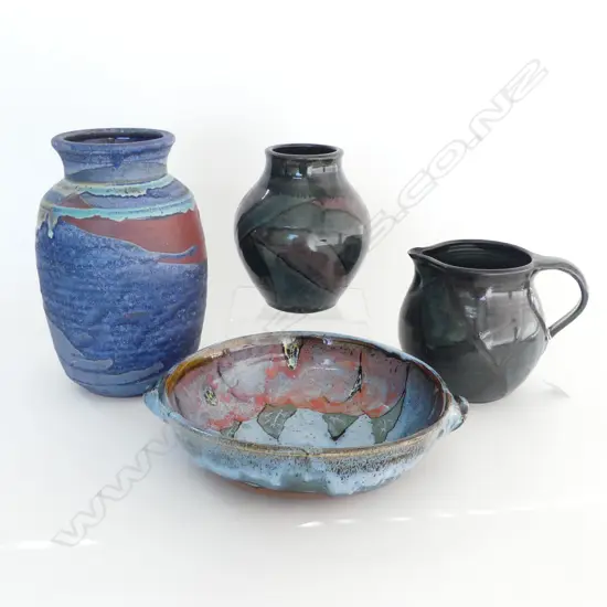 4 PCES STUDIO POTTERY; FREDERIKA ERNSTEN JUG & VASE + DAVID HUFFMAN VASE H.255mm + SIGNED BOWL 240mm dia