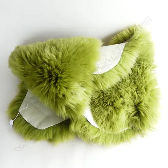 GREEN DYED SHEEPSKIN 2000x700mm