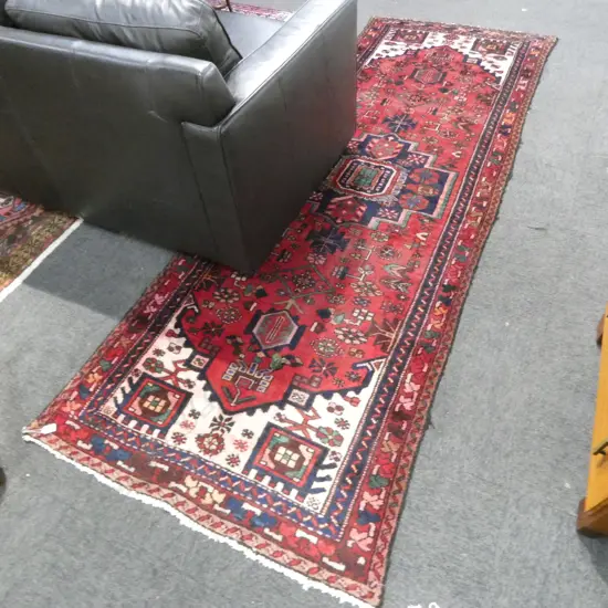 VINTAGE PERSIAN BAKHTIYARI RUNNER, 1000 x 2850mm