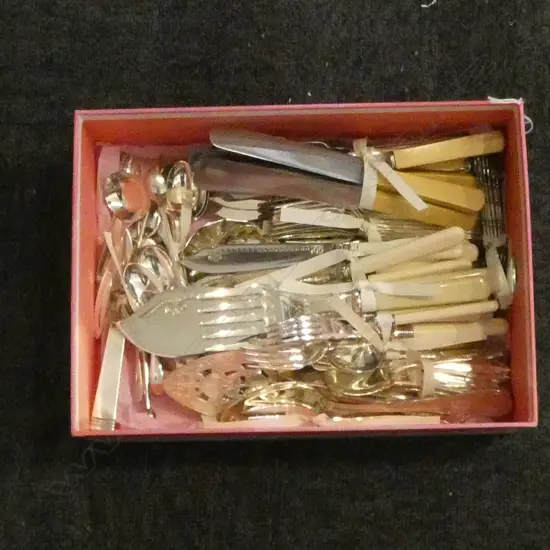 ASST. EP CUTLERY INCL. 6 IVORINE 'BONE' HANDLED KNIVES