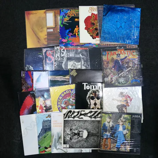 BOX VINTAGE LPS INCLDS: YES, THE ROLLING STONES, SANTANA, NEIL YOUNG, JIMMY HENDRIX, ELTON JOHN ETC