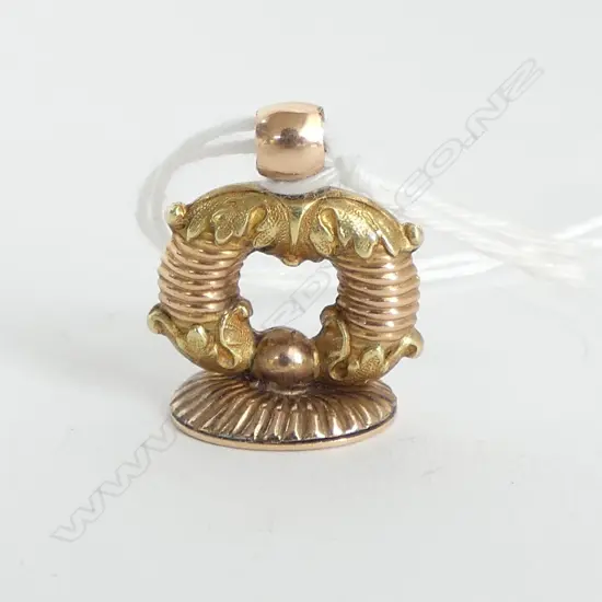 Antique 15ct gilded rose GOLD FOB SEAL acanthus leaf detail 3.8gm