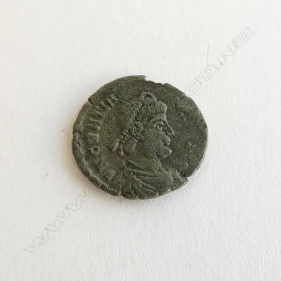 ROMAN COIN GRATIAN AD 367-383