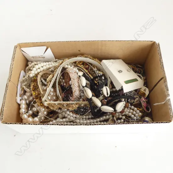 GOOD BOX OF COSTUME JEWELLERY