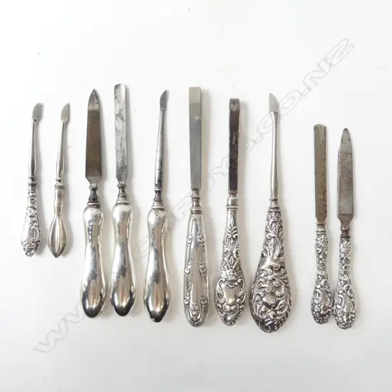 10 STG SILVER DRESSING TABLE MANICURE ITEMS BIRM’ 1908 ETC, L.130MM