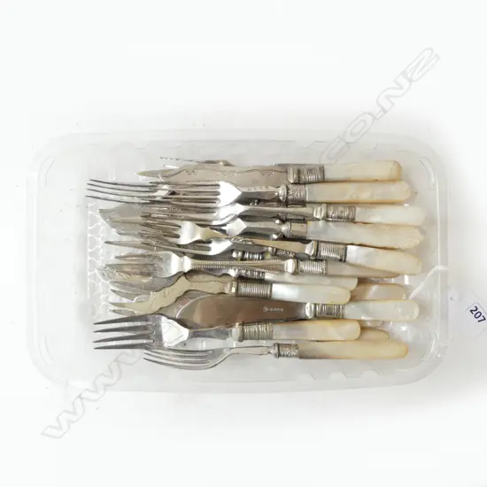 21PCS ANTIQUE MOTHER OF PEARL CUTLERY, PICKLE FORKS, SERVING ITEMS