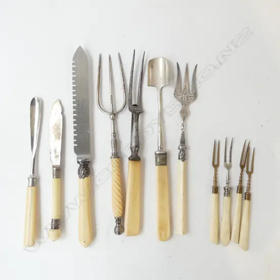 11 PC VINTAGE IVORY HANDLED SERVERS