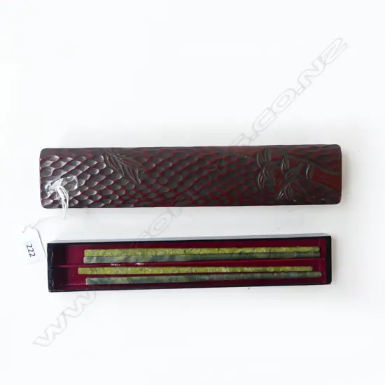 CASED 2PRS JADE CHOPSTICKS L265MM