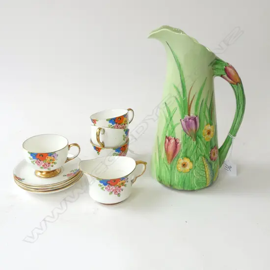 PART TEASET  CARLTONWARE 'SUNSHINE' 4 CUPS & JUG WITH LGE CARLTONWARE CROCUS JUG H.260mm