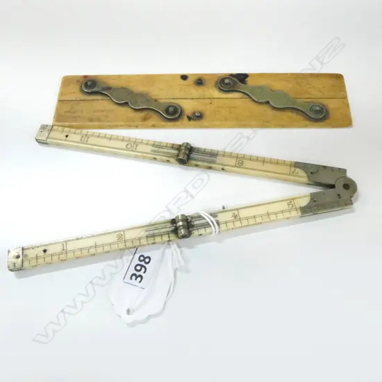 TWO SMALL IVORY & BRASS RULERS L.155mm