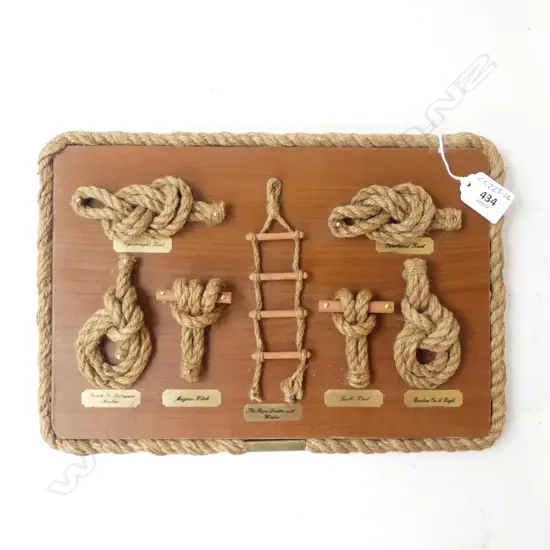 SAILOR KNOTS DISPLAY BOARD