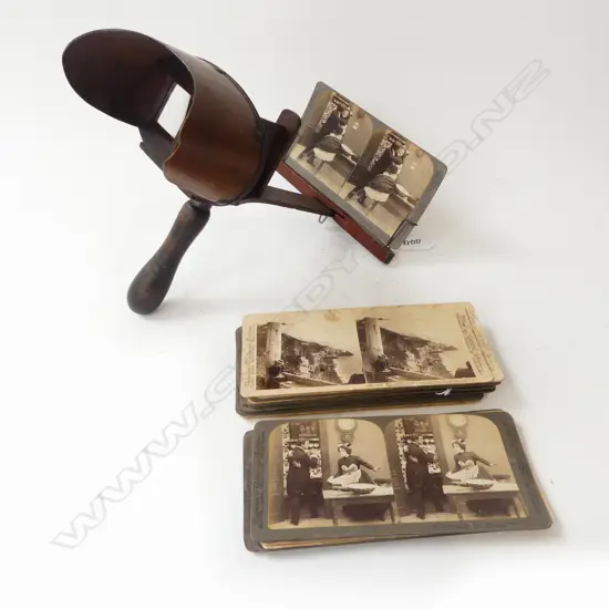 OLD STEREOSCOPIC VIEWER + CARDS African women etc 