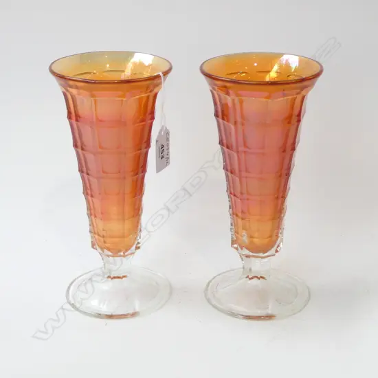 PAIR OF ART DECO IRIDESCENT GLASS VASES, H.205MM