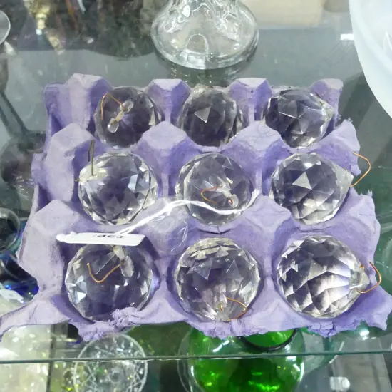 SIX VINTAGE CUT CRYSTAL FACETED BALLS FOR HANGING, D.40MM 