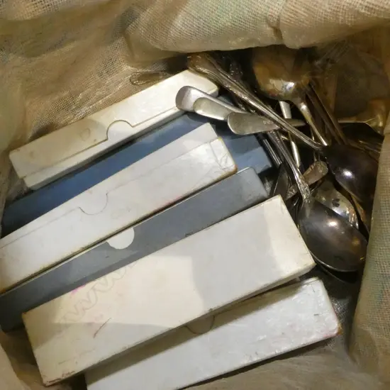 BAG OF ASSORTED SILVER PLATE CUTLERY