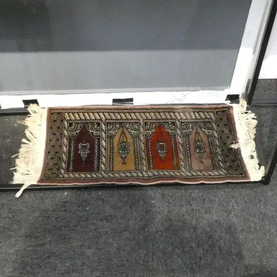 SMALL HAND KNOTTED WOOL PILE RUG 600x300mm