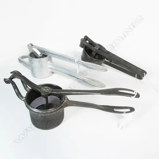 2300/2111/1389 3 VINTAGE RICE POTOTO STRAINERS L400 LONGEST