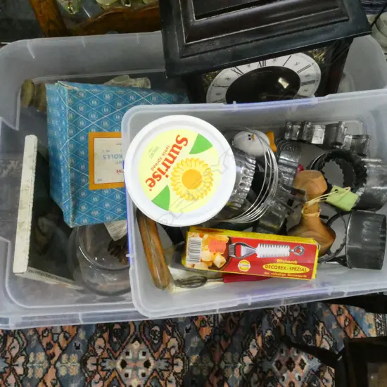 ASST. CHINA, 2 CLOCKS ETC