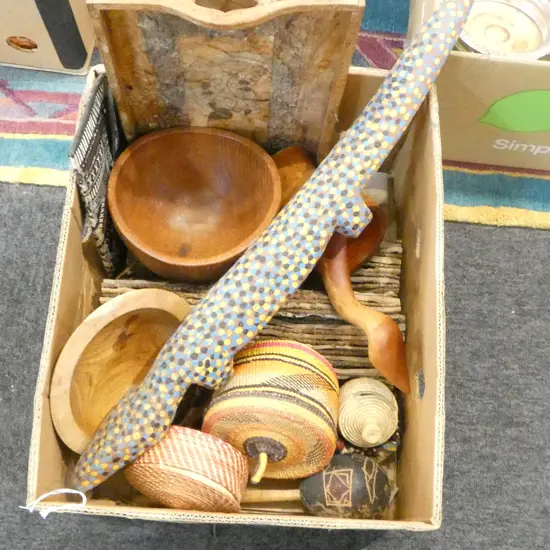 COLLECTION OF ETHNIC WOVEN & WOOD PCS ABORIDGINAL LIZARD ETC