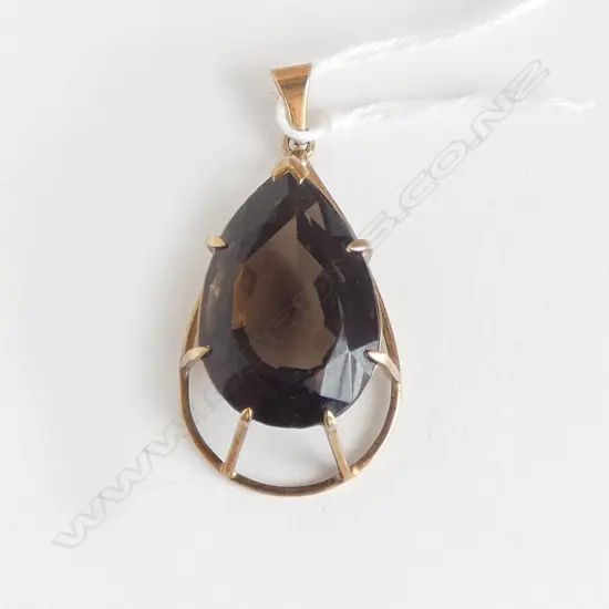 9ct GOLD RETRO LGE SMOKEY QUARTZ PENDANT wide plain basket mount 8gms