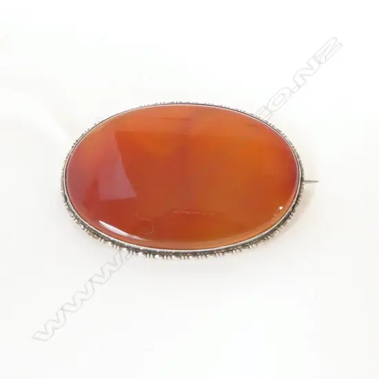 OVAL AGATE BROOCH 45x30mm 