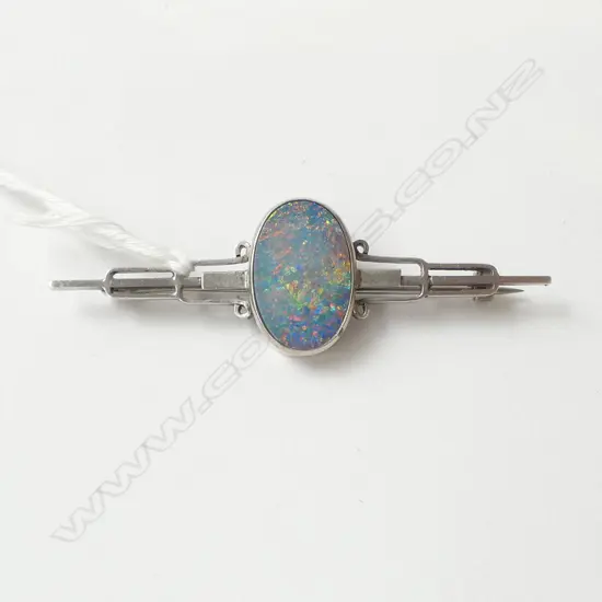 ART DECO SILVER AND OPAL DOUBLET BROOCH W.60mm