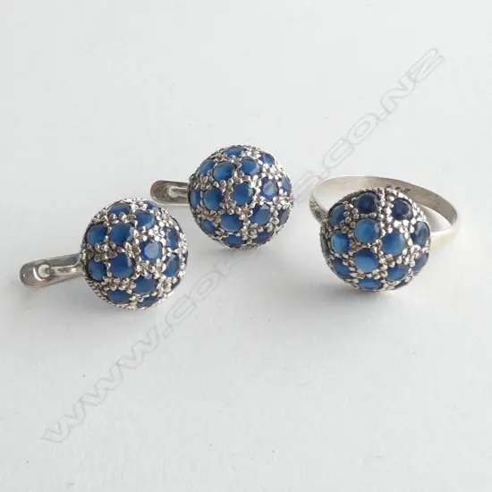 SILVER SET IOLITE RING & PR EARRINGS