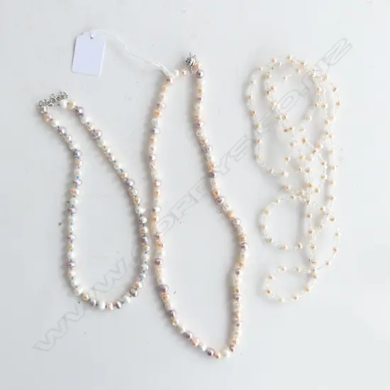 3 PEARL NECKLACES