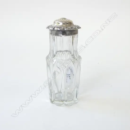 Early Vict. Sheffield 1839 Silver Top Crystal Castor Shaker by John Waterhouse, Edward Hatfield H.140mm minor faults