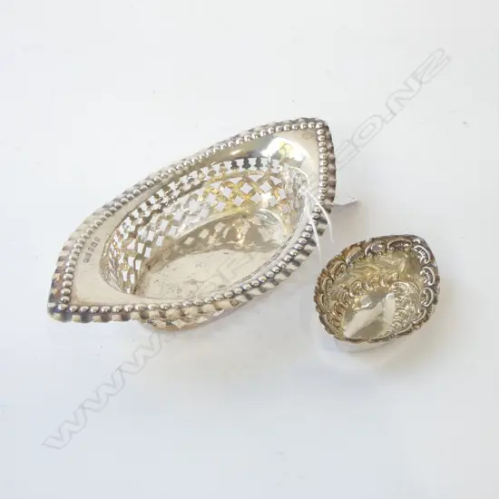 2 S/SILVER BON BON DISHES 32G