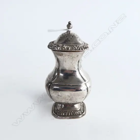 S/SILVER PEPPER SHAKER126G