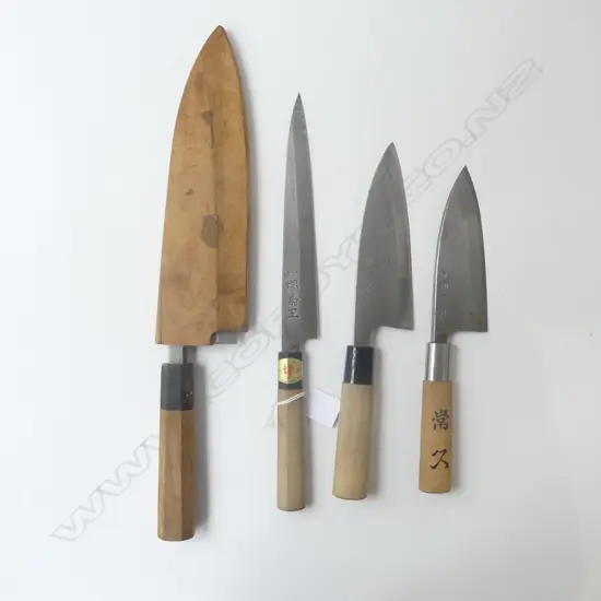 4 VINTAGE JAPANESE QUALITY STEEL CHEFS KNIFES all with signed blades longest 355mm w wooden scabbard