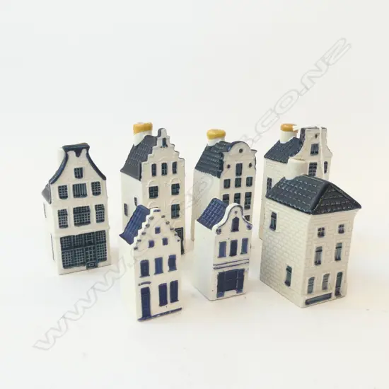 7 DELFT HOUSES; 5 KLM H.110mm