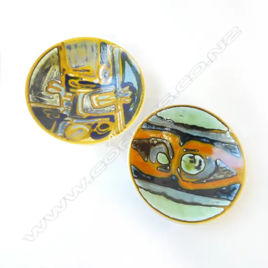 TWO LRG POOLE DELPHIS BOWLS. Dia.270mm