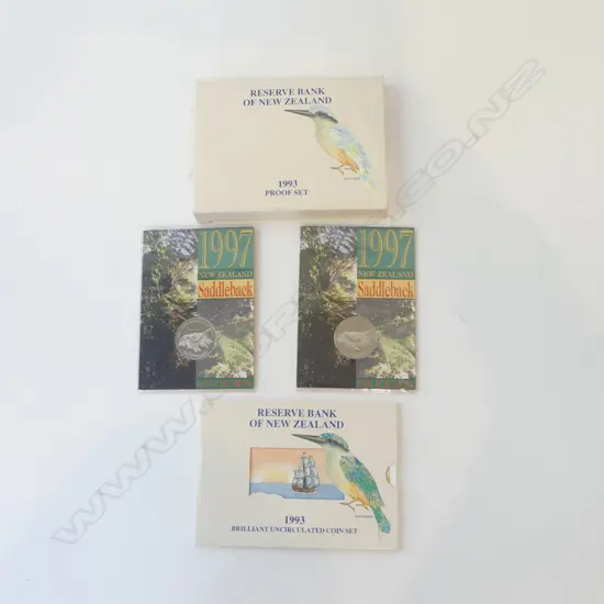 NZ COINS: Proof 1993 set + UNC: 1997 $5 Saddleback X 2 & 1993 Coin Set.