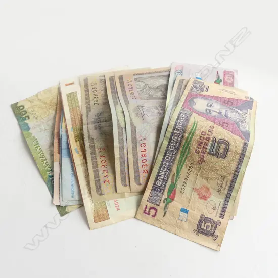 ASSORTED WORLD BANK NOTES