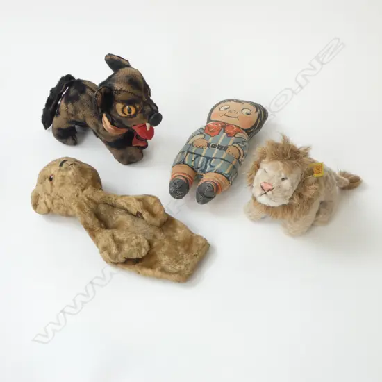 STEIFF LION, TEDDY BEAR PUPPET,’ COLLEGIATE’ DOG, & ‘TEDDIE’ TOY