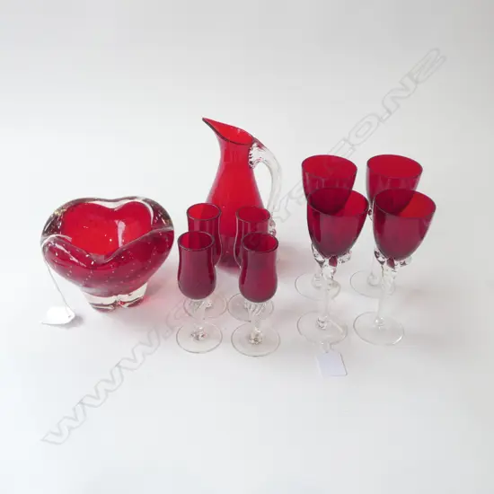 10 PCS CONTINENTAL RUBY GLASS 4 + 4 GLASSES H120 & 1150MM JUG H170 & BOWL DIA 130MM